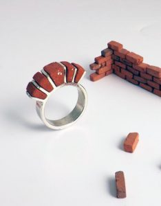 perfect brick ring